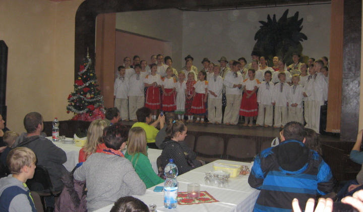 Vianočné posedenie - 12.12.2015