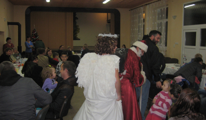 Vianočné posedenie - 12.12.2015